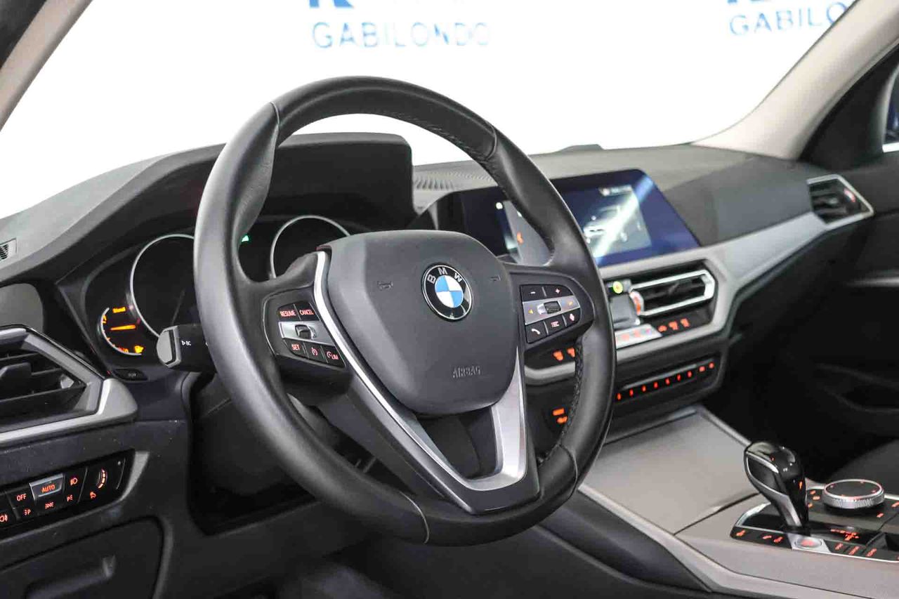 BMW Serie 3 318d - Foto 6