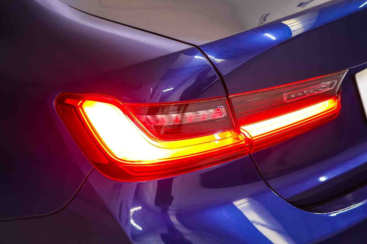 BMW Serie 3 318d - Foto 16