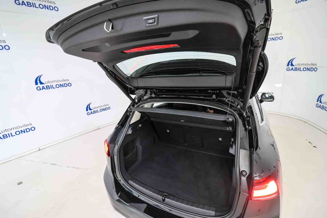 BMW Serie 2 Active Tourer 218d - Foto 12