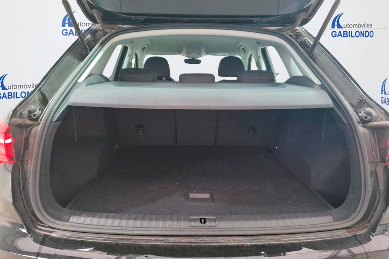 Audi Q3 Advanced 35 TFSI 110kW (150CV) - Foto 8