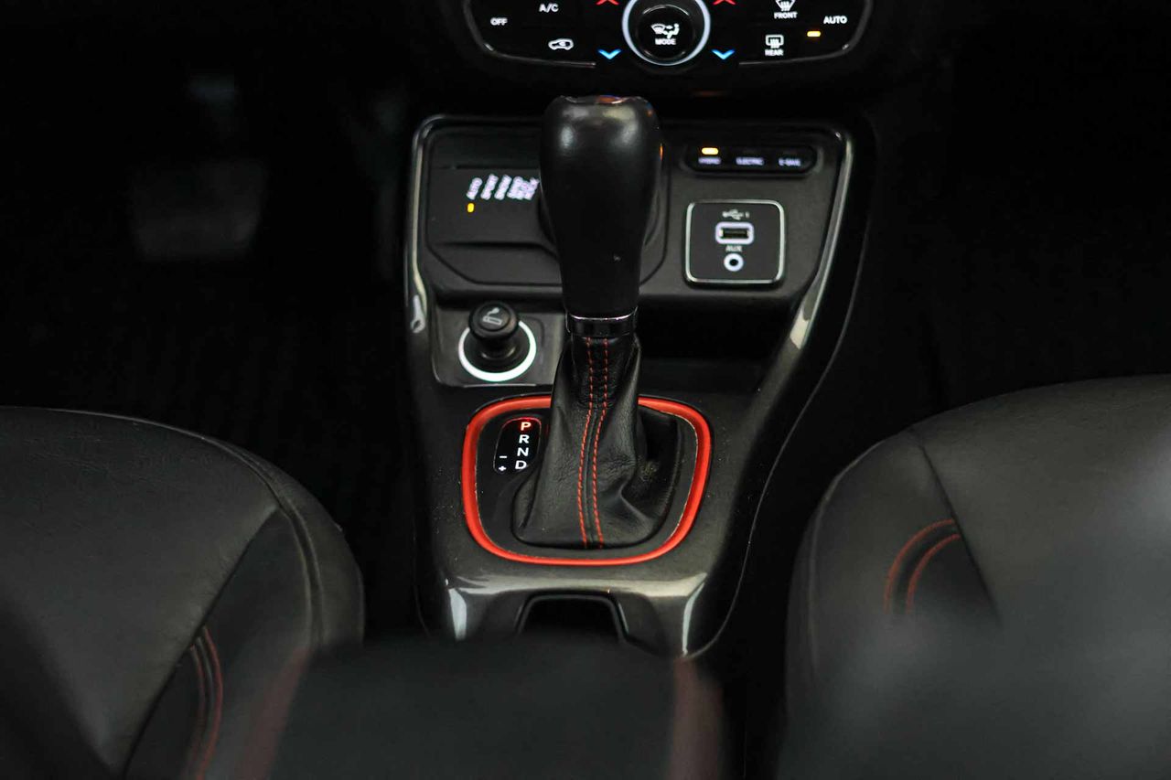 Jeep Compass 1.3 PHEV 177kW (240CV) Trailhawk AT AWD - Foto 46