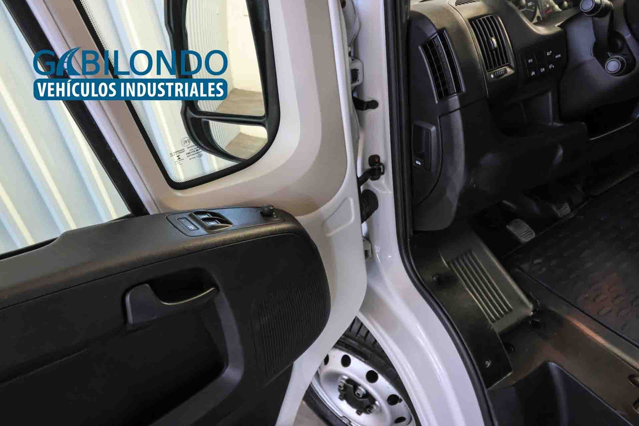 Fiat Ducato Furgón 30 L1H1 2.3 Multijet Business - Foto 31