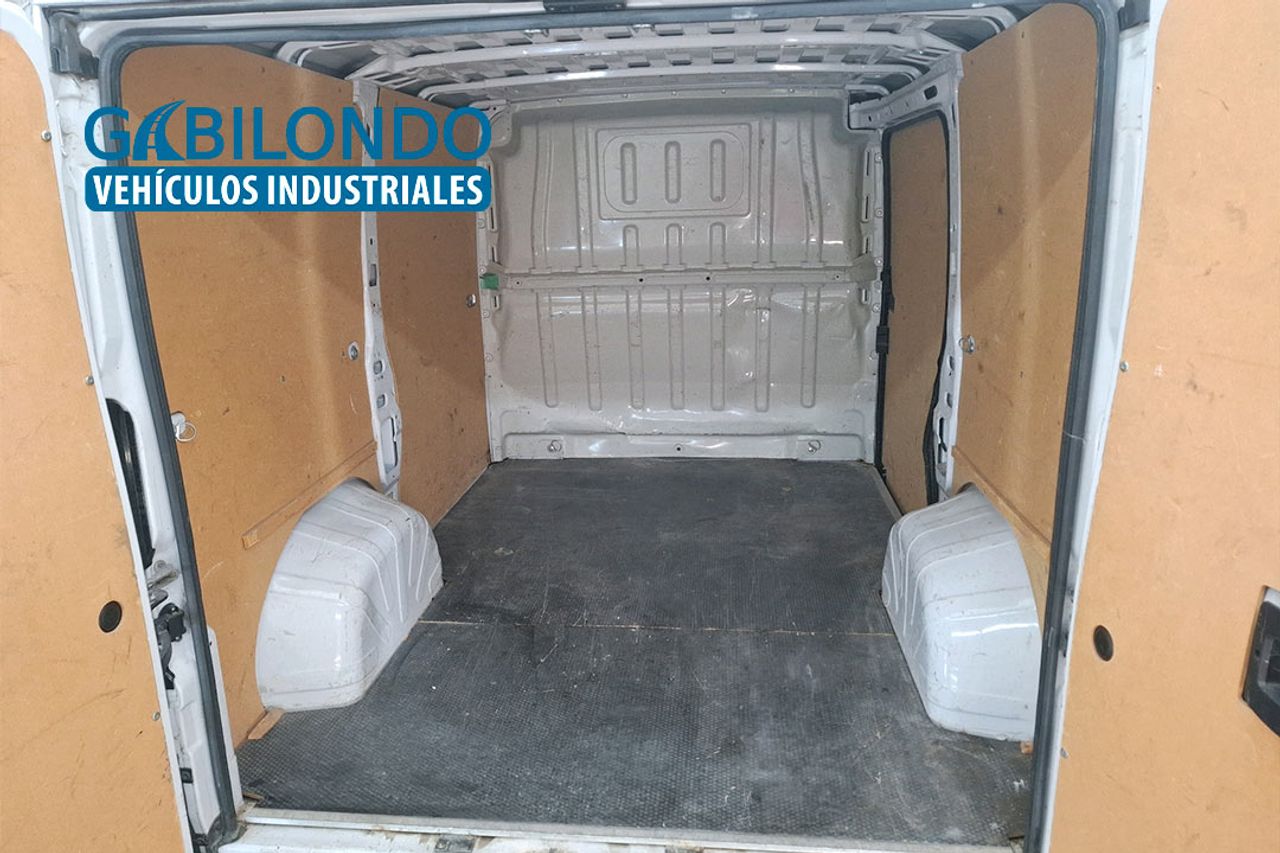 Fiat Ducato Furgón 30 L1H1 2.3 Multijet Business - Foto 5