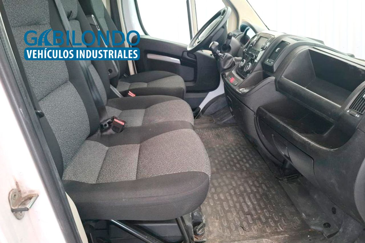 Fiat Ducato Furgón 30 L1H1 2.3 Multijet Business - Foto 3