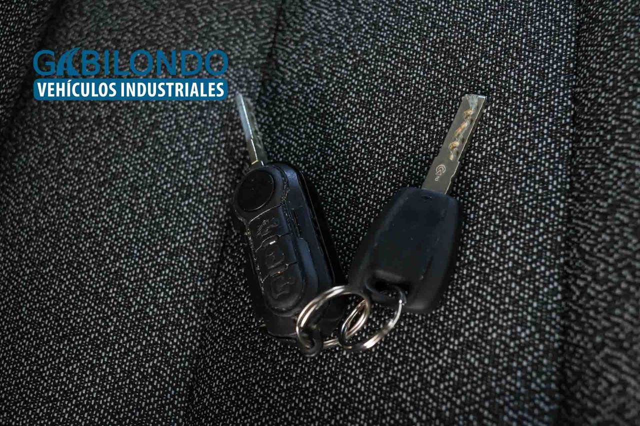 Fiat Ducato Furgón 30 L1H1 2.3 Multijet Business - Foto 48
