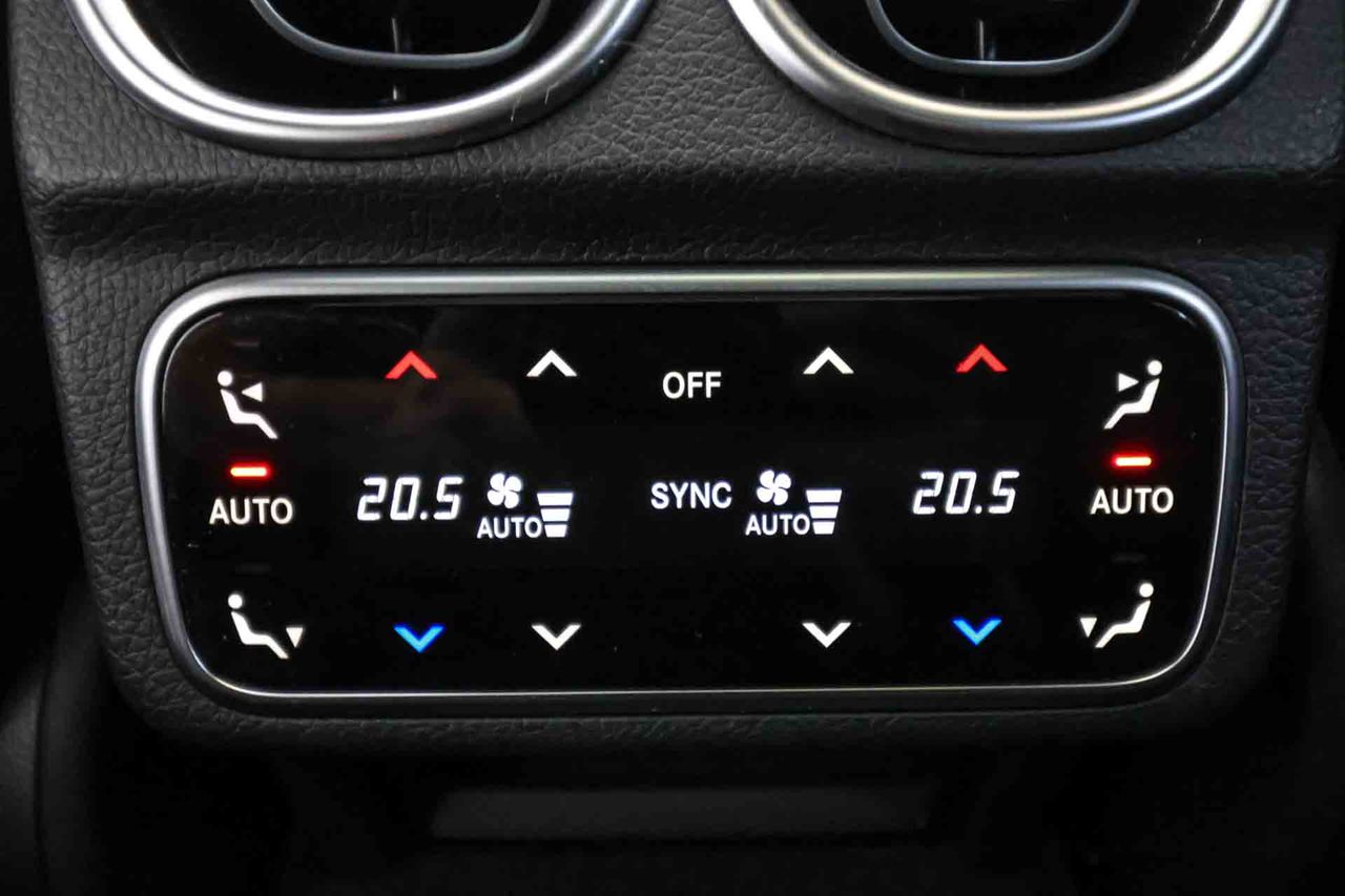 Mercedes Clase C C 200 AMG Line Techo panorámico - Foto 47
