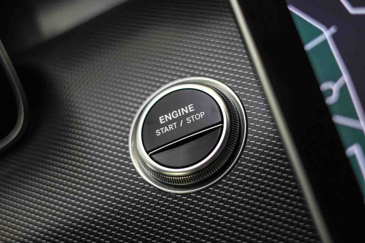 Mercedes Clase C C 300 e Avantgarde - Foto 48