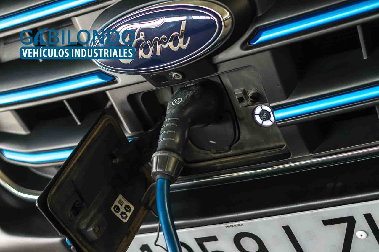 Ford Transit 350 L3 68KWH Trend RWD BEV - Foto 11