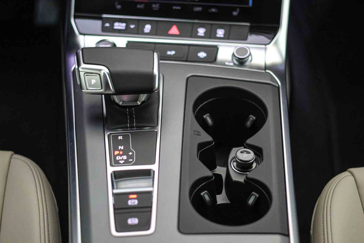 Audi A6 50 TFSIe quattro S tronic Advanced - Foto 47