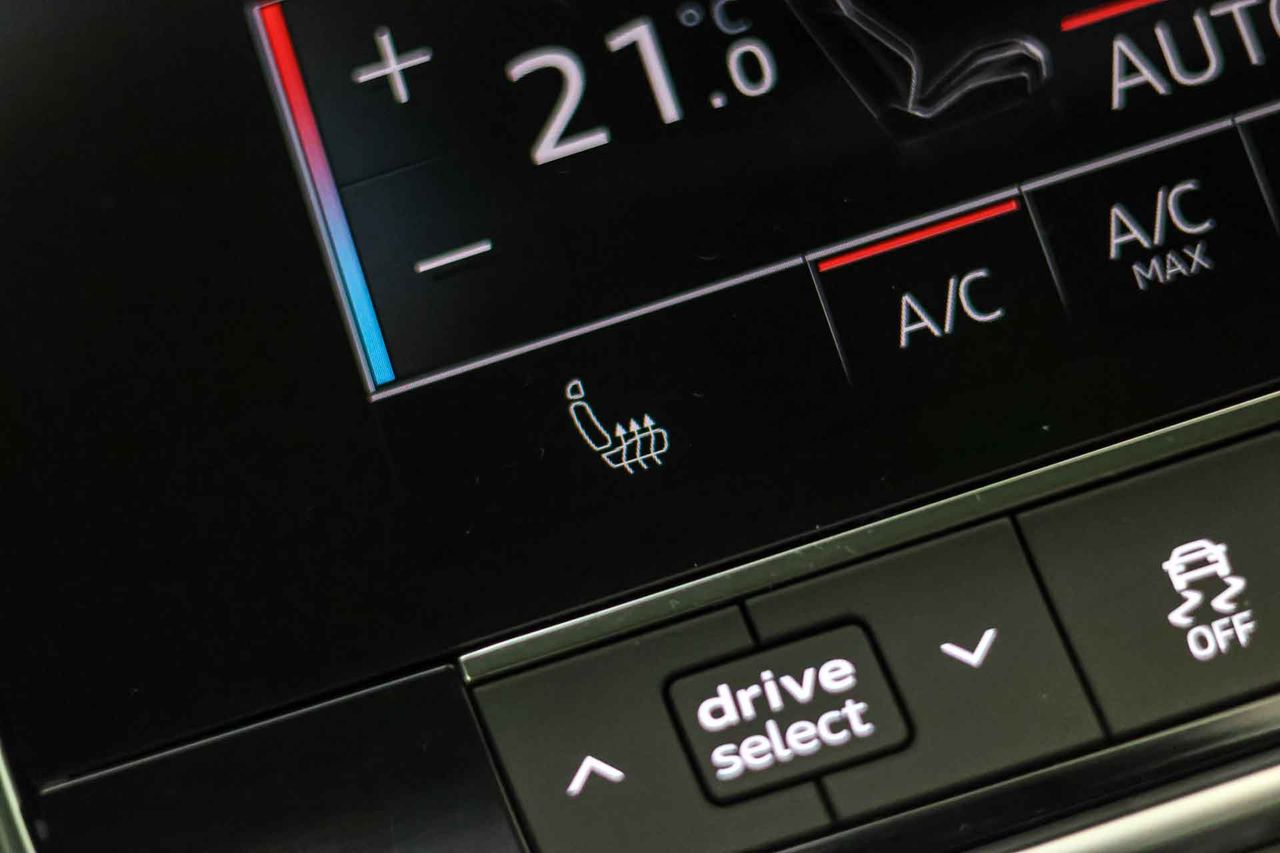 Audi A6 50 TFSIe quattro S tronic Advanced - Foto 49