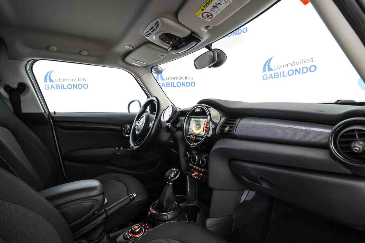 MINI MINI COOPER D 5 PUERTAS automático - Foto 49