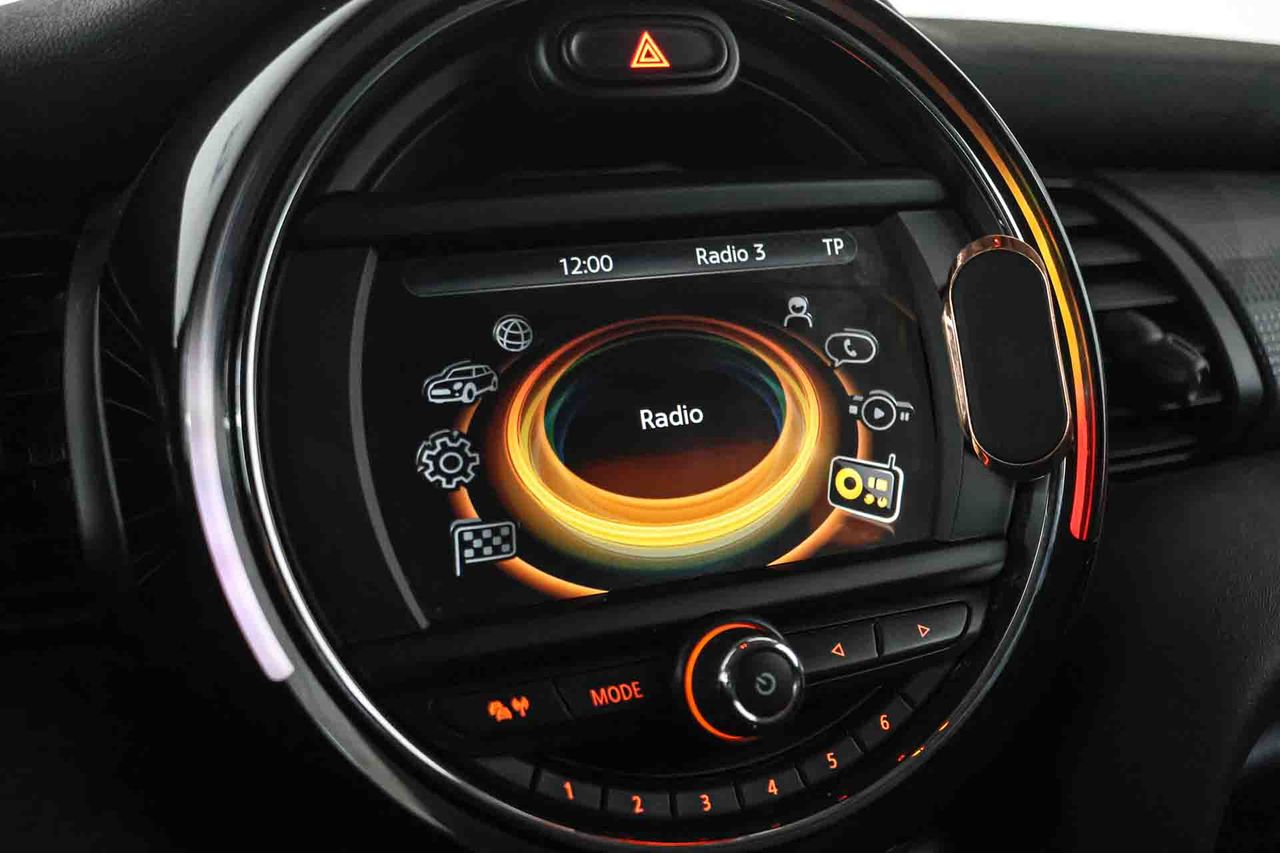 MINI MINI COOPER D 5 PUERTAS automático - Foto 54