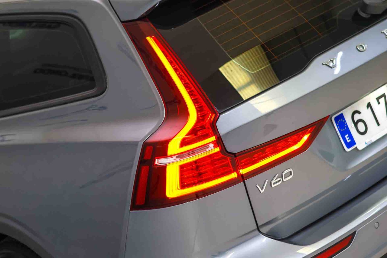 Volvo V60 2.0 D3 Auto - Foto 24