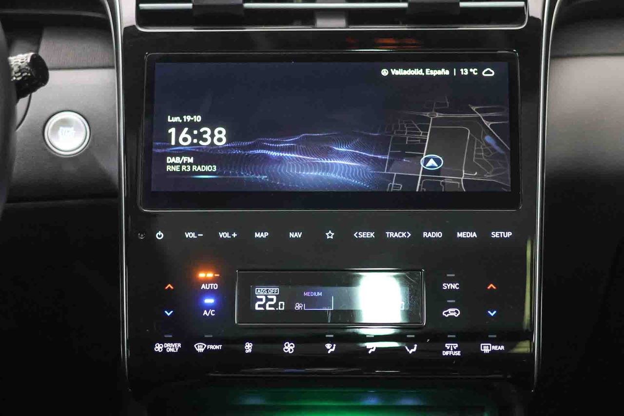 Hyundai Tucson 1.6 TGDI 169kW HEV Tecno Sky Auto **Techo panorámico** - Foto 52