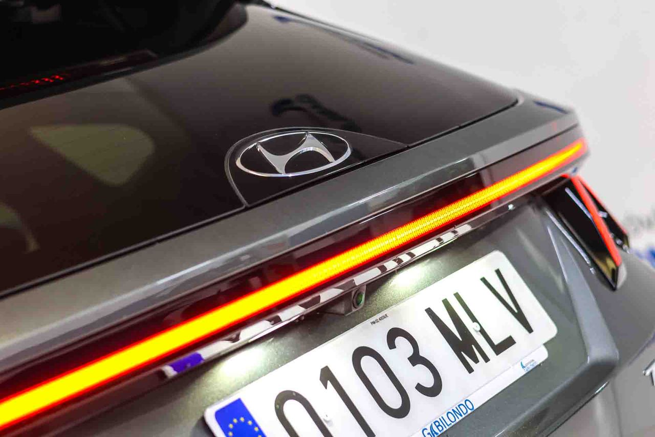 Hyundai Tucson 1.6 TGDI 169kW HEV Tecno Sky Auto **Techo panorámico** - Foto 16