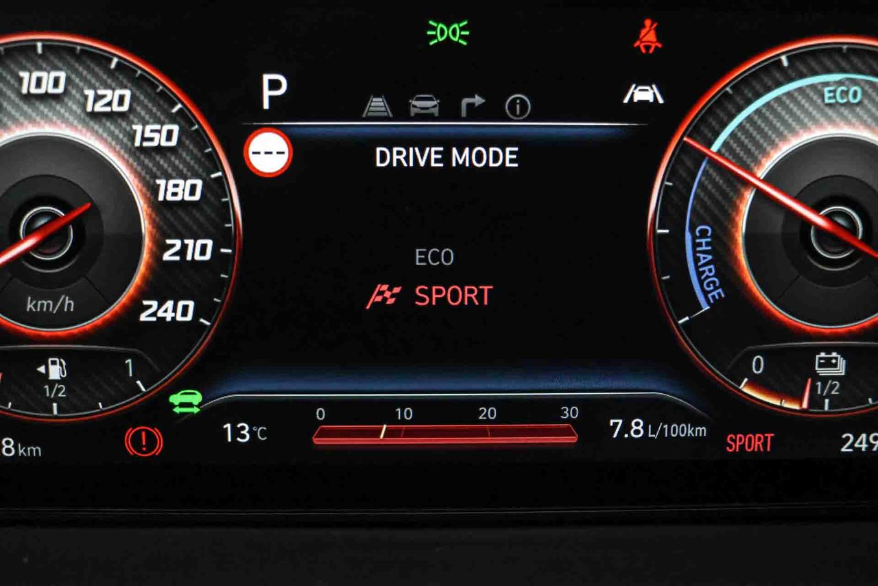 Hyundai Tucson 1.6 TGDI 169kW HEV Tecno Sky Auto **Techo panorámico** - Foto 46