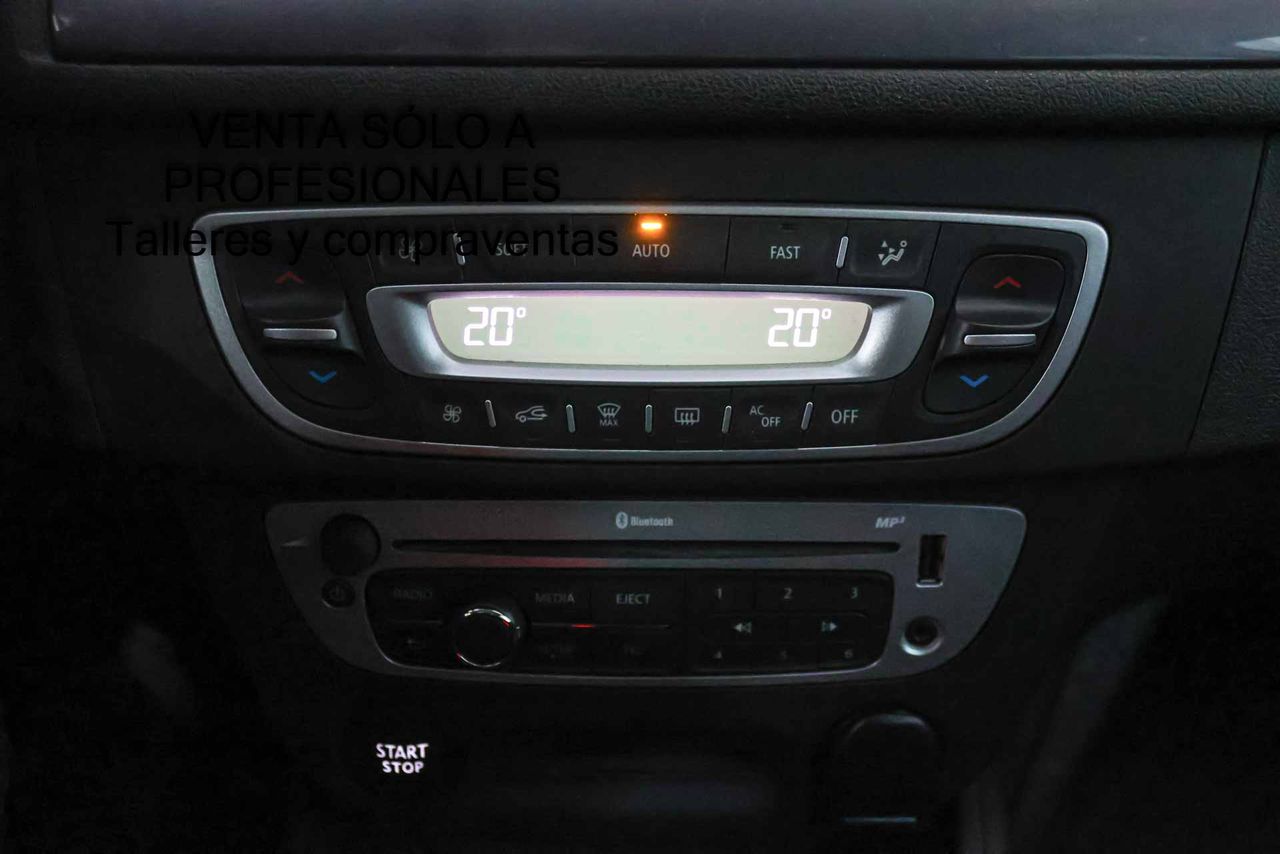 Renault Megane Limited Energy TCe 115 S&S eco2 - Foto 13