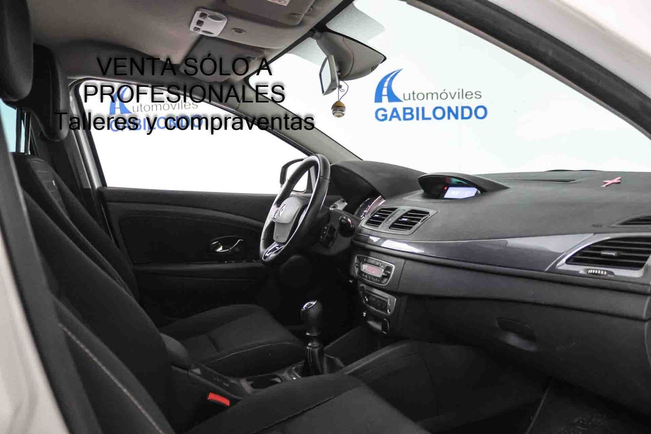 Renault Megane Limited Energy TCe 115 S&S eco2 - Foto 15