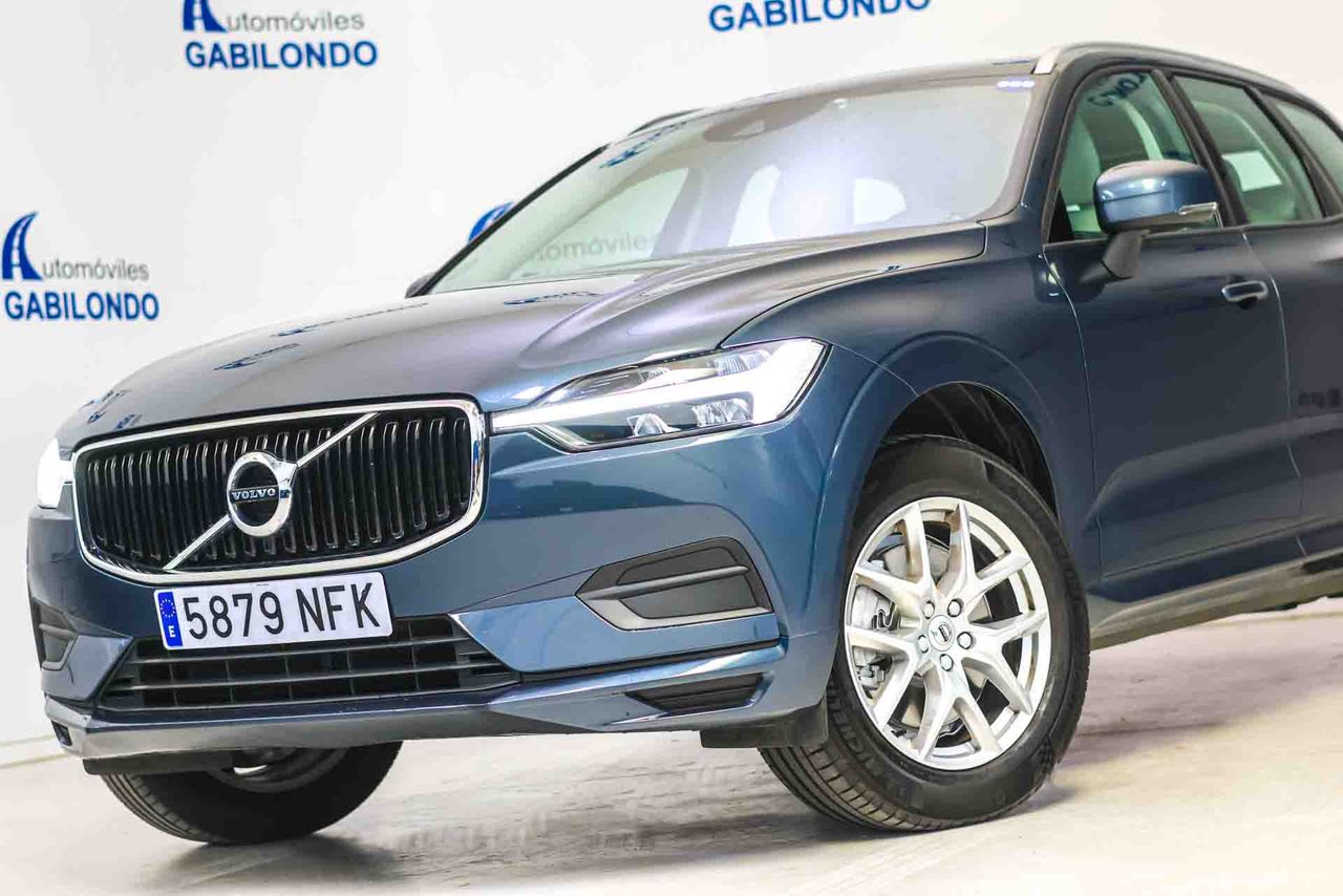Volvo XC60 2.0 B4 G Momentum Auto - Foto 22