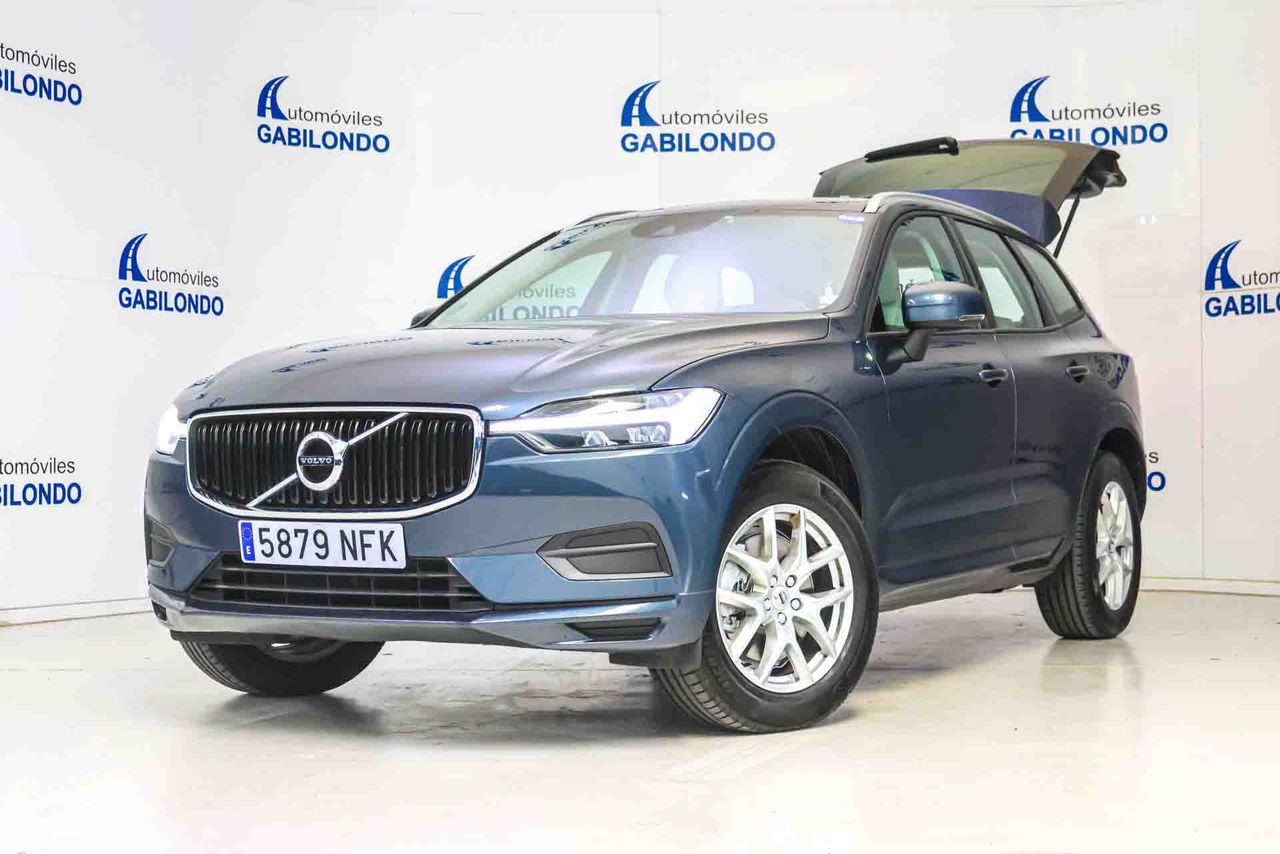 Volvo XC60 2.0 B4 G Momentum Auto - Foto 16