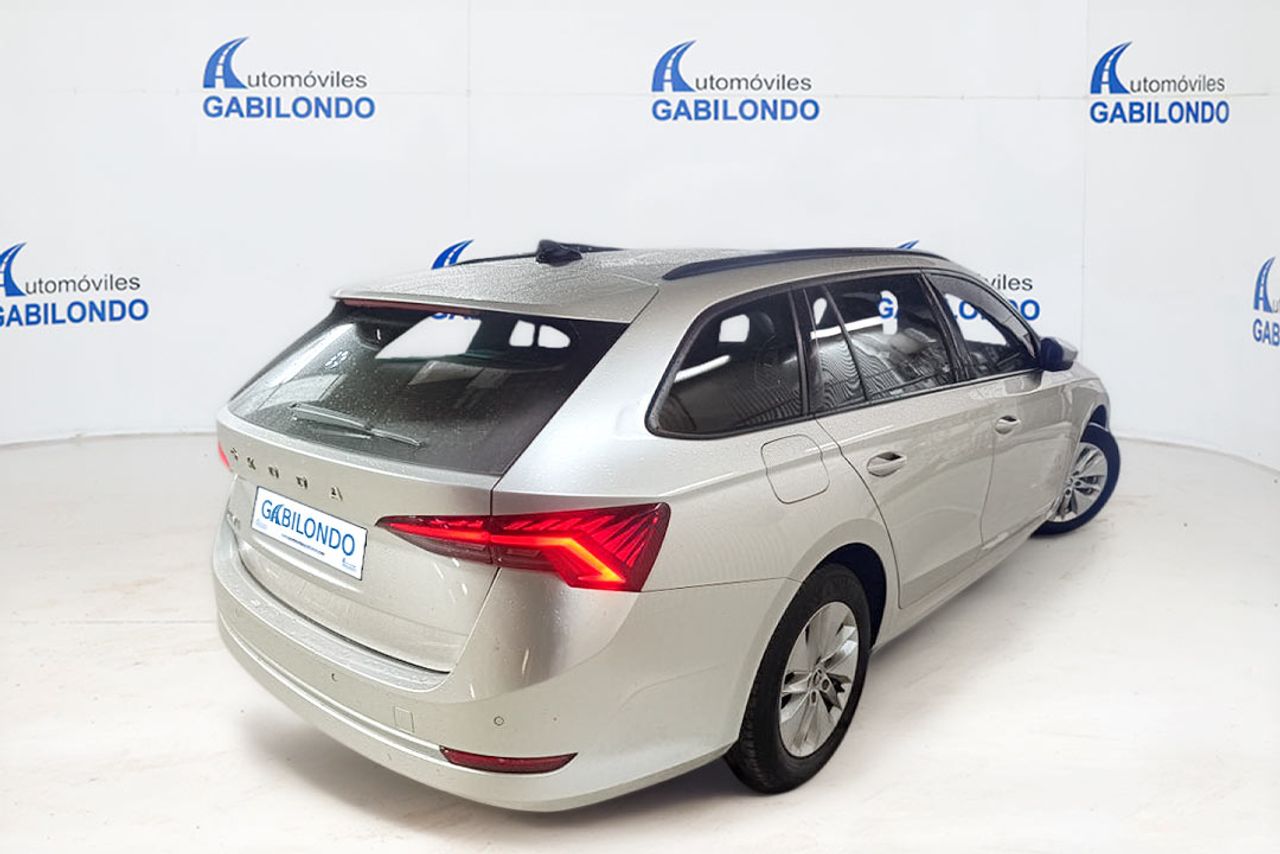 Skoda Octavia Combi 2.0 TDI 85kW Man Ambition Plus - Foto 9
