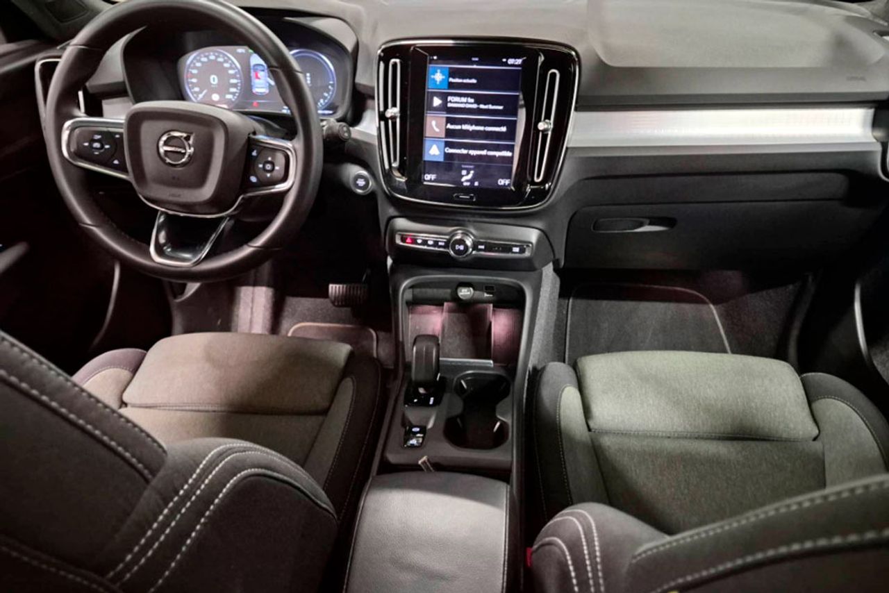 Volvo XC40 1.5 T4 Recharge PHEV Core Auto - Foto 3