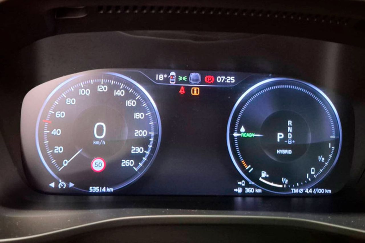 Volvo XC40 1.5 T4 Recharge PHEV Core Auto - Foto 4