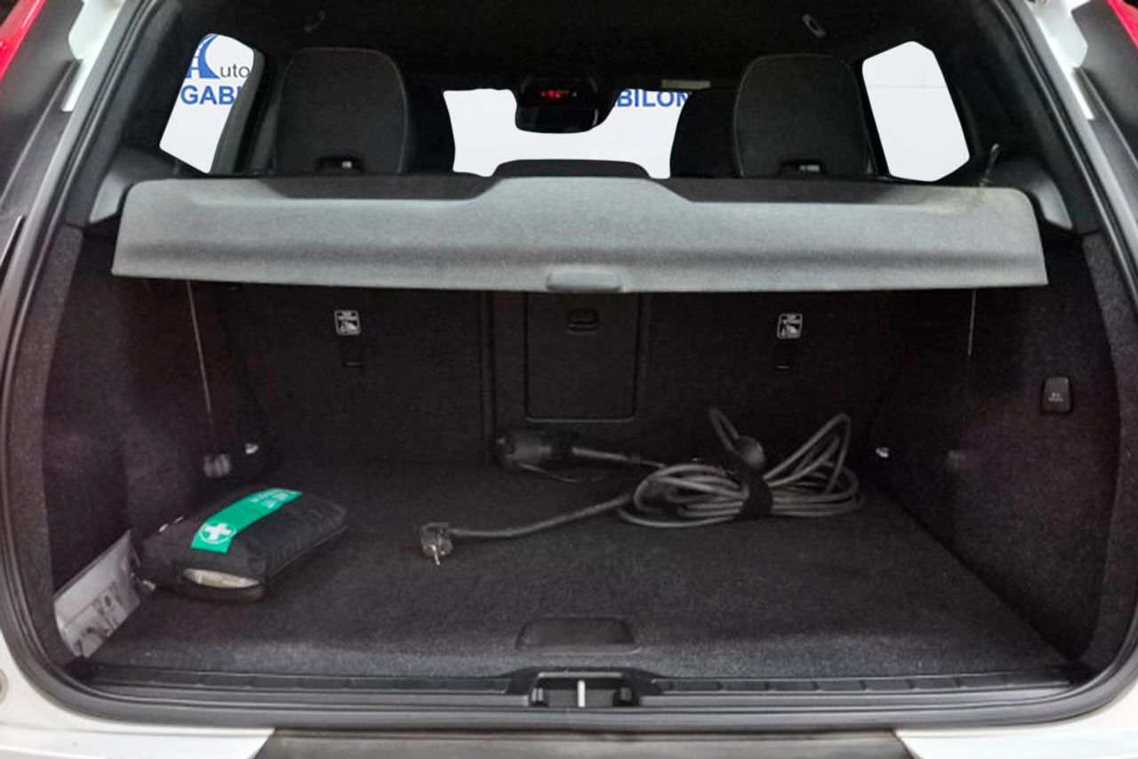 Volvo XC40 1.5 T4 Recharge PHEV Core Auto - Foto 7