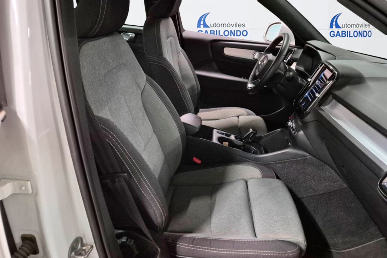 Volvo XC40 1.5 T4 Recharge PHEV Core Auto - Foto 5