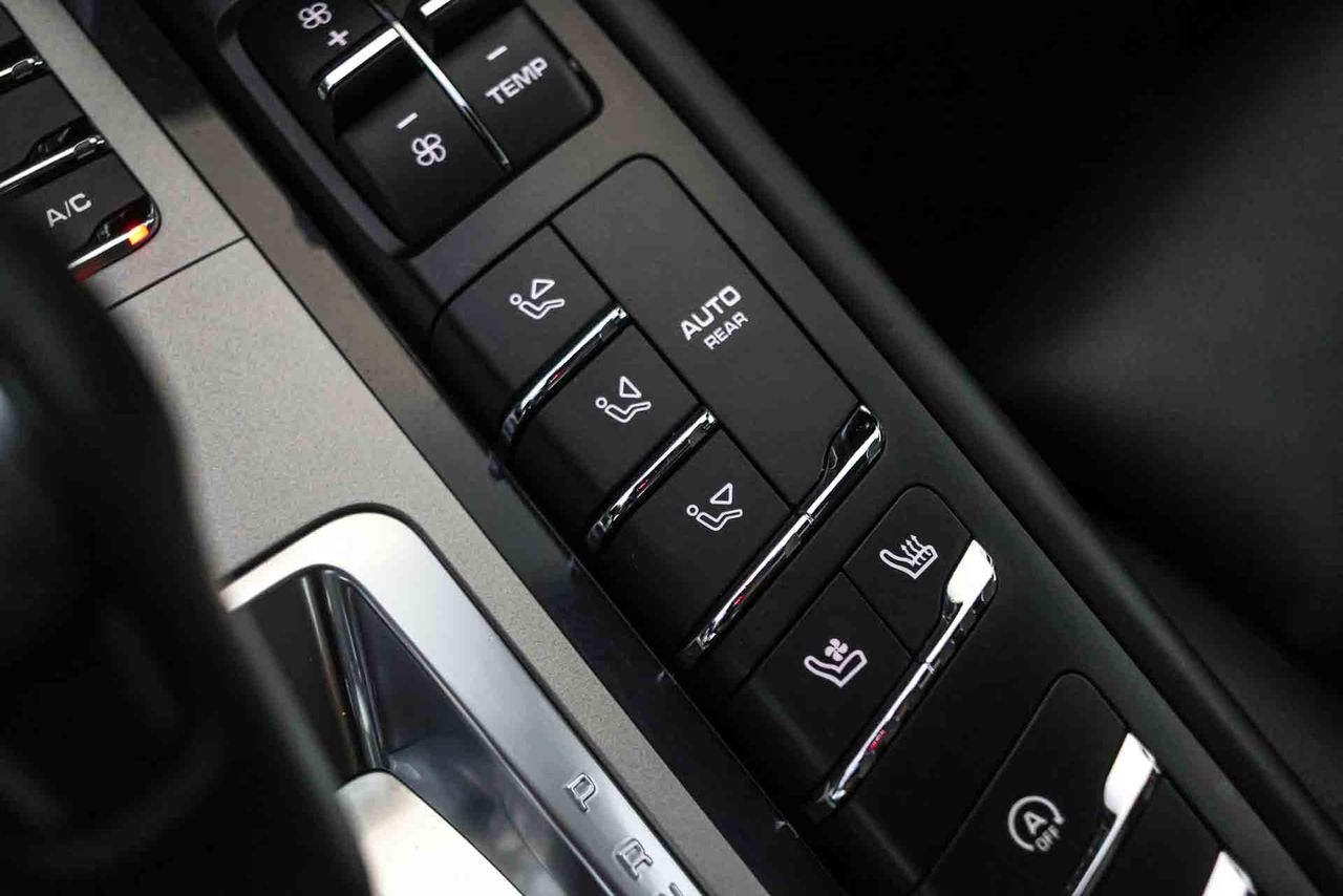 Porsche Panamera 3.0 4S **Techo solar** - Foto 46