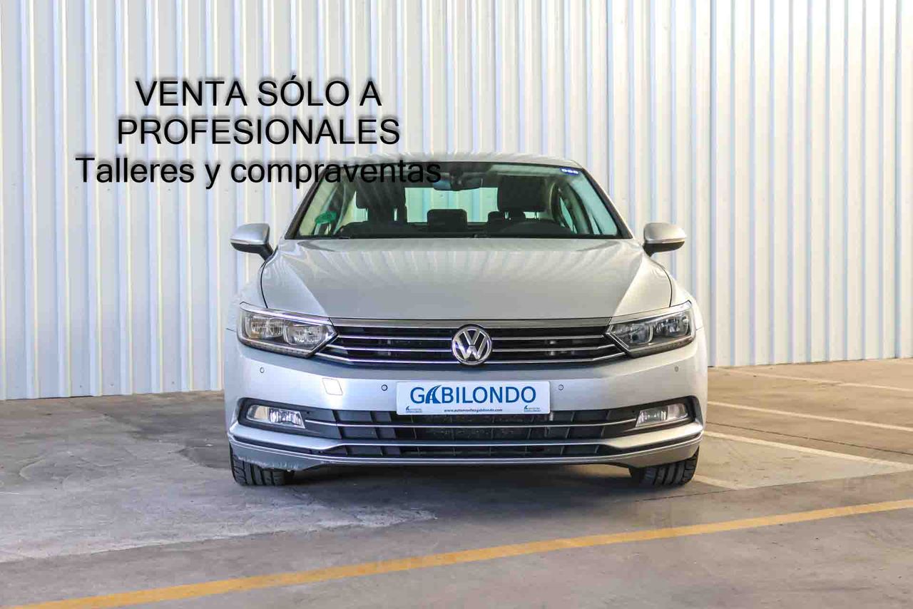 Volkswagen Passat BlueMotion 1.6 TDI 120CV - Foto 3