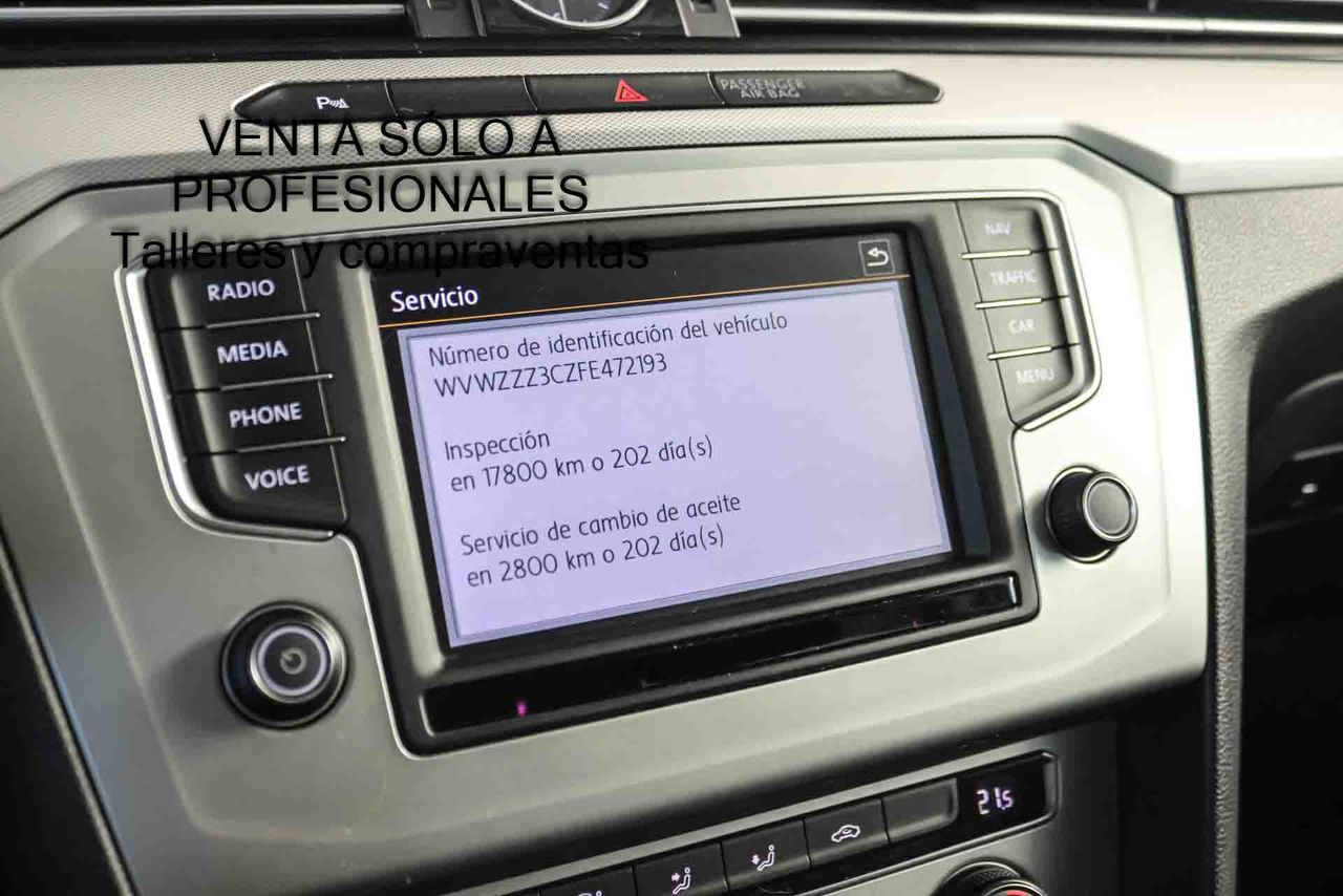 Volkswagen Passat BlueMotion 1.6 TDI 120CV - Foto 27