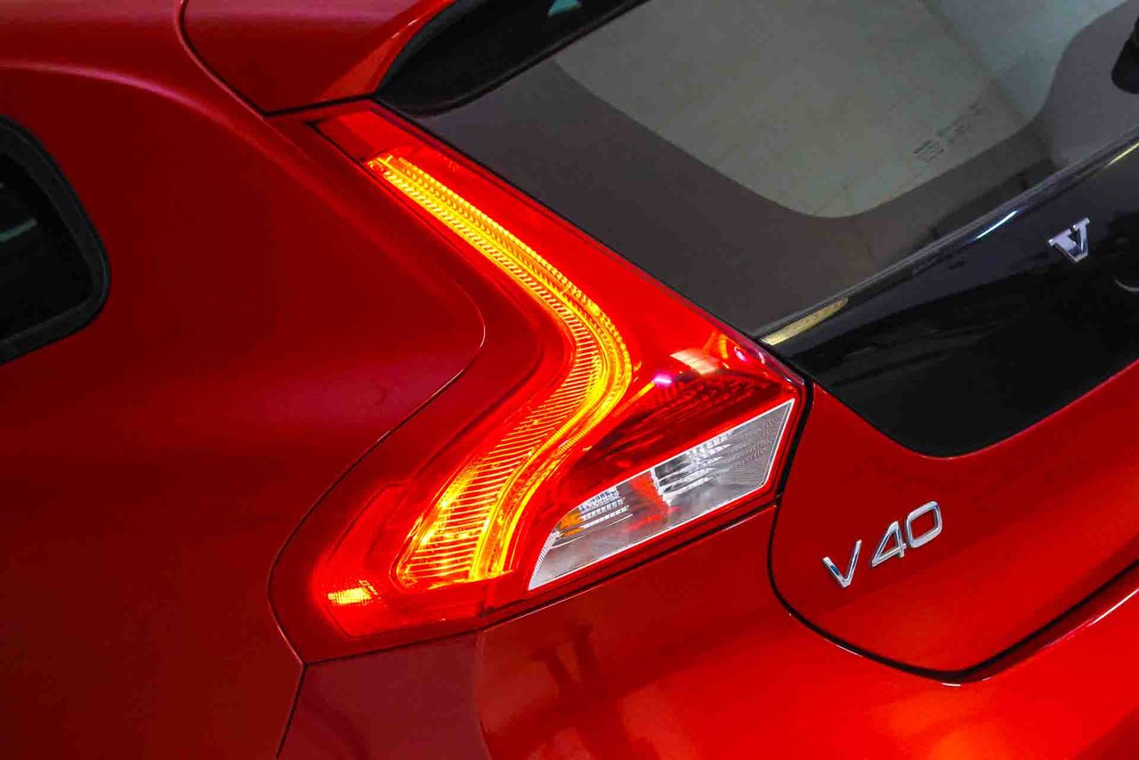 Volvo V40 2.0 D2 Kinetic - Foto 20