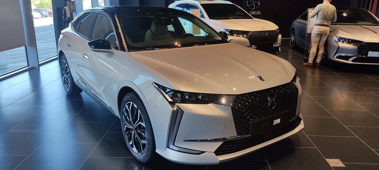 ds automobiles ds 4 2022 / foto grande (3)