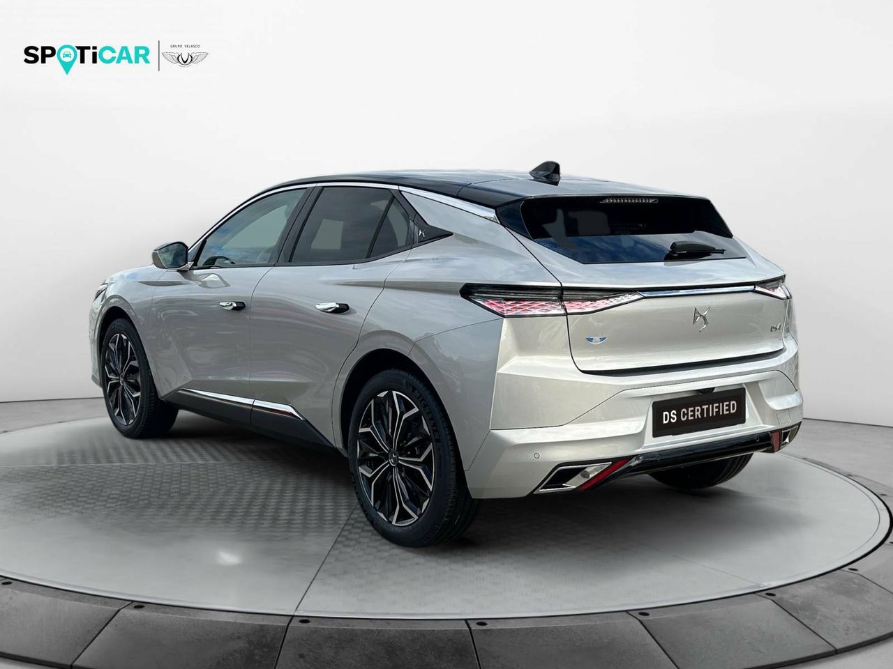 ds automobiles ds 4 2024 / foto grande (3)