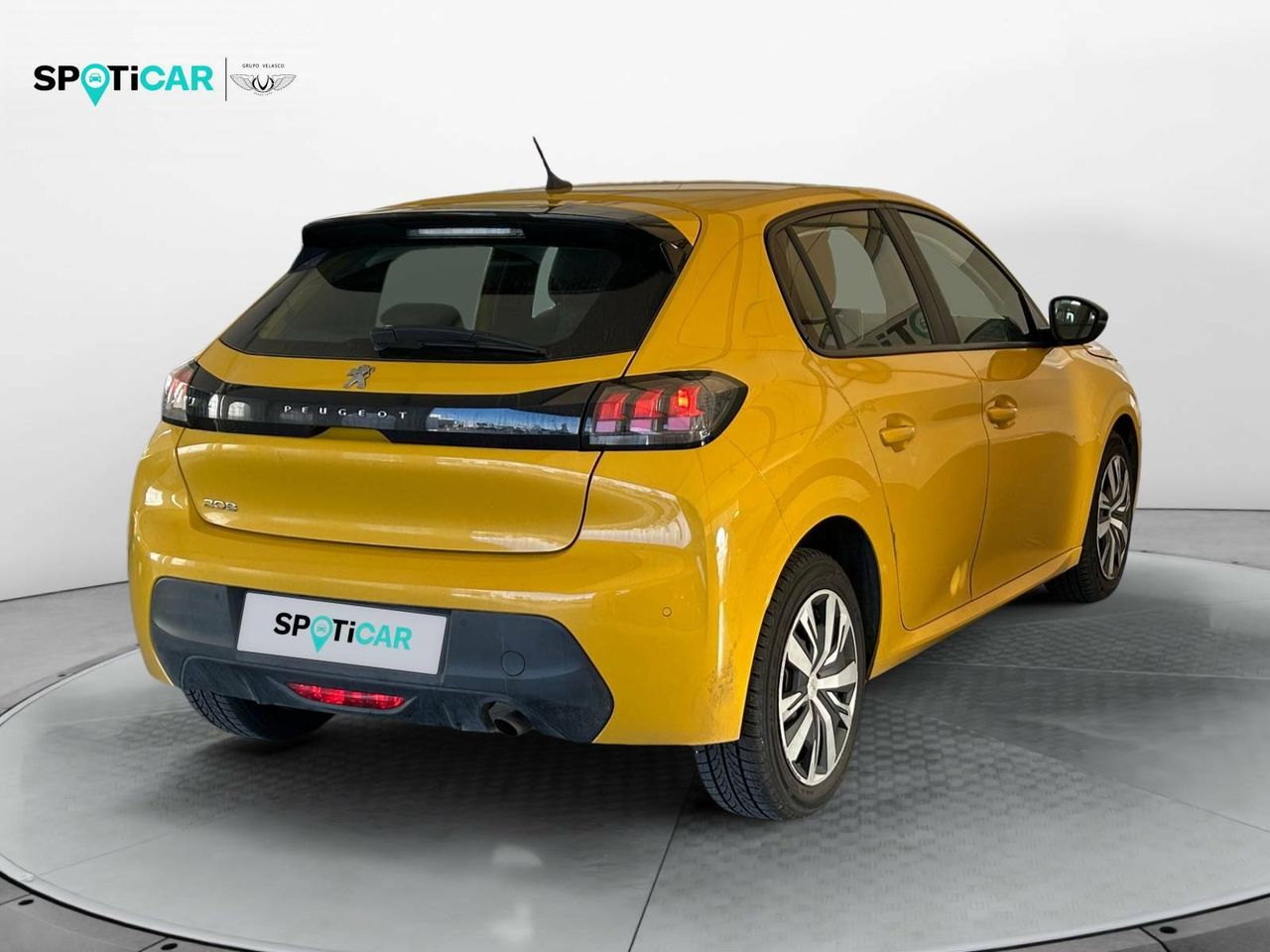 peugeot 208 2023 / foto grande (3)