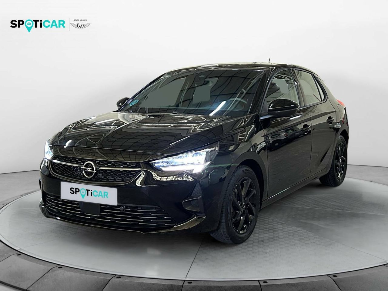 Opel astra negro 5 puertas  de segunda mano - opel corsa 2023 /