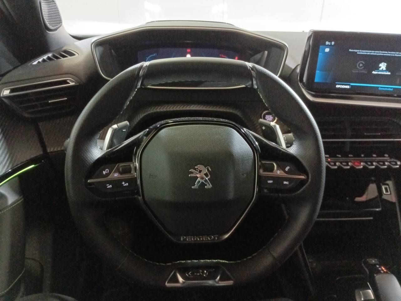 Peugeot 2008 Puretech 130 S&S EAT8 GT - foto 9