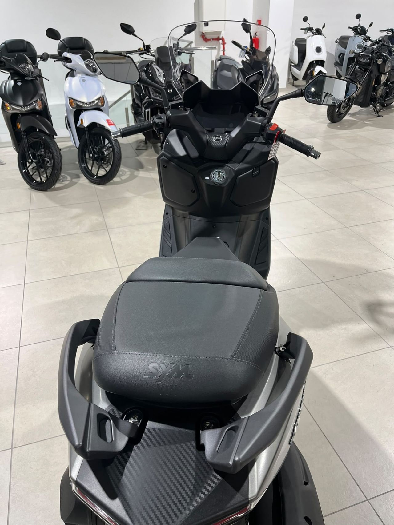 SYM Joymax Z 300 - Foto 3