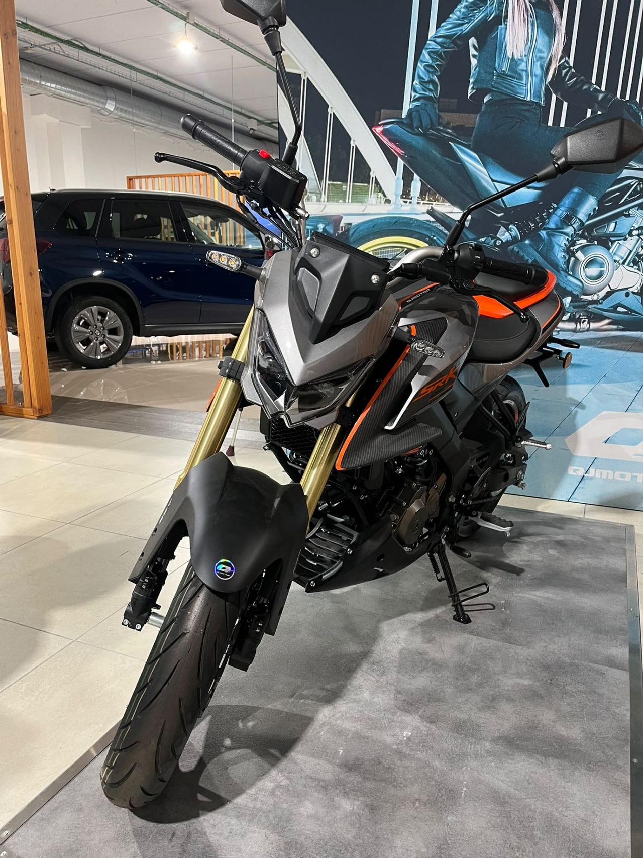 QJ Motor SRK 125 S - Foto 5